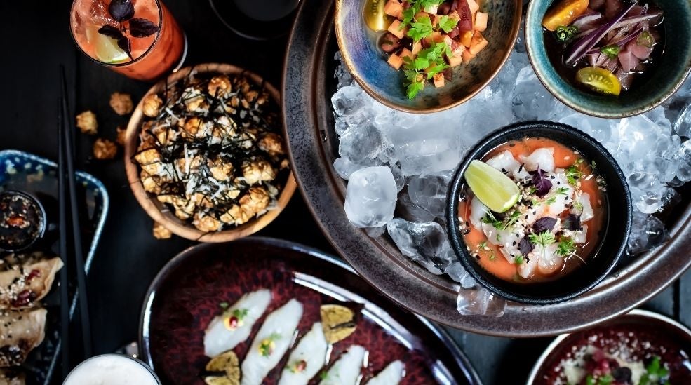 Illallinen, hotelliyö ja aamiainen – alk. 170 € kahdelle